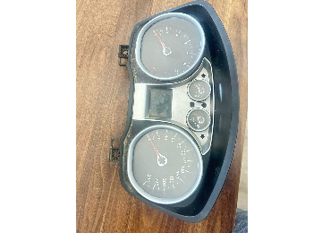 Ford focus 2009-2011 km saati