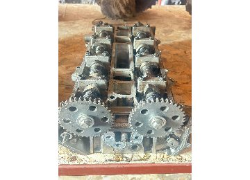 Ford Mondeo 2001-2007 2.0 benzinli silindir kapak