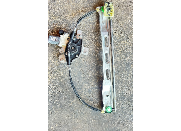 Ford tourneo courier 2015-2024 cam krikosu